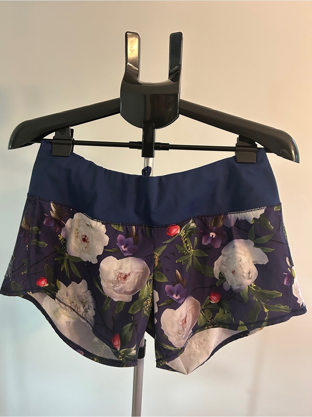 oiselle Navy Floral Athletic Shorts